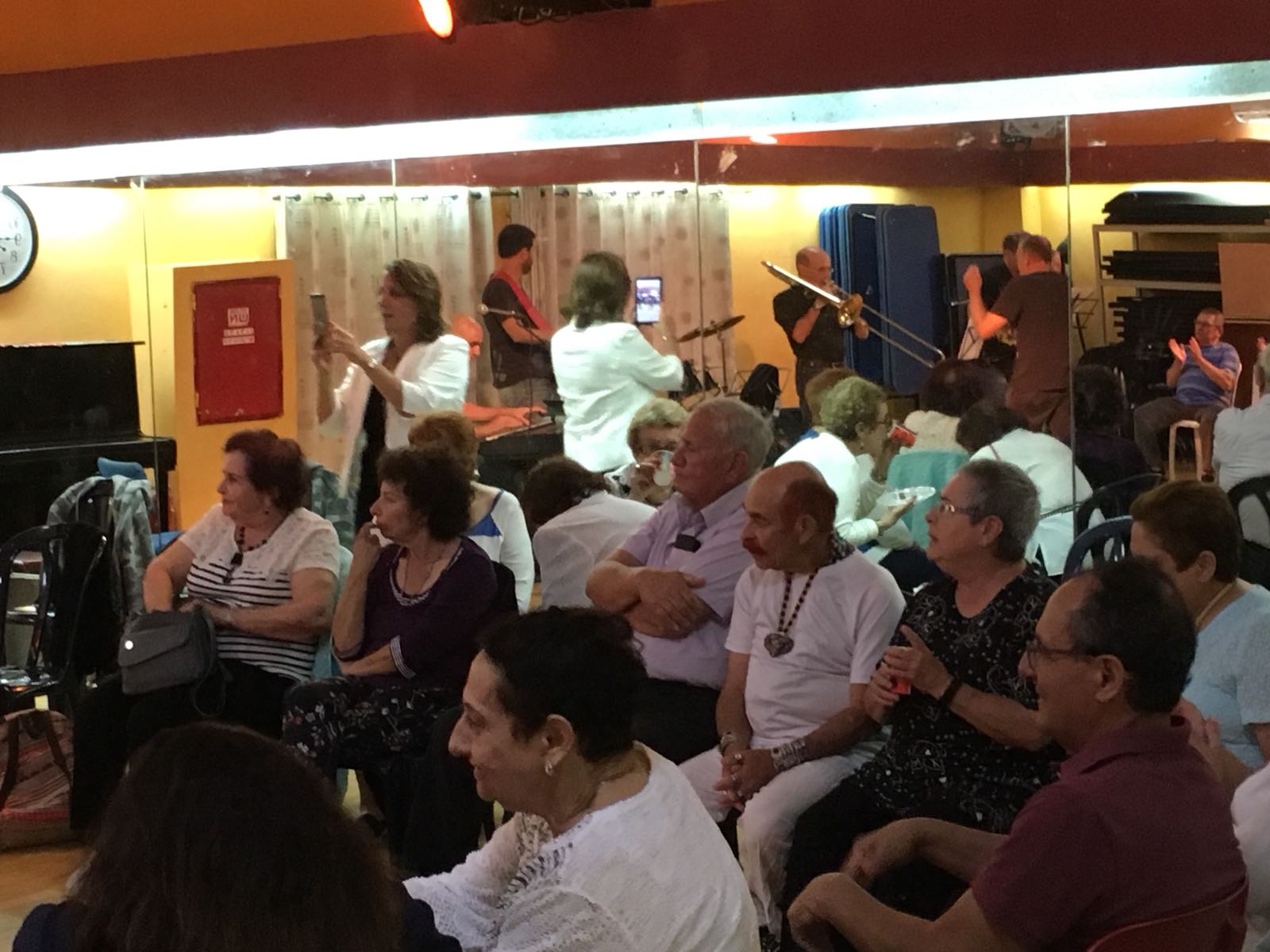 שבועות לוותיקים 2018