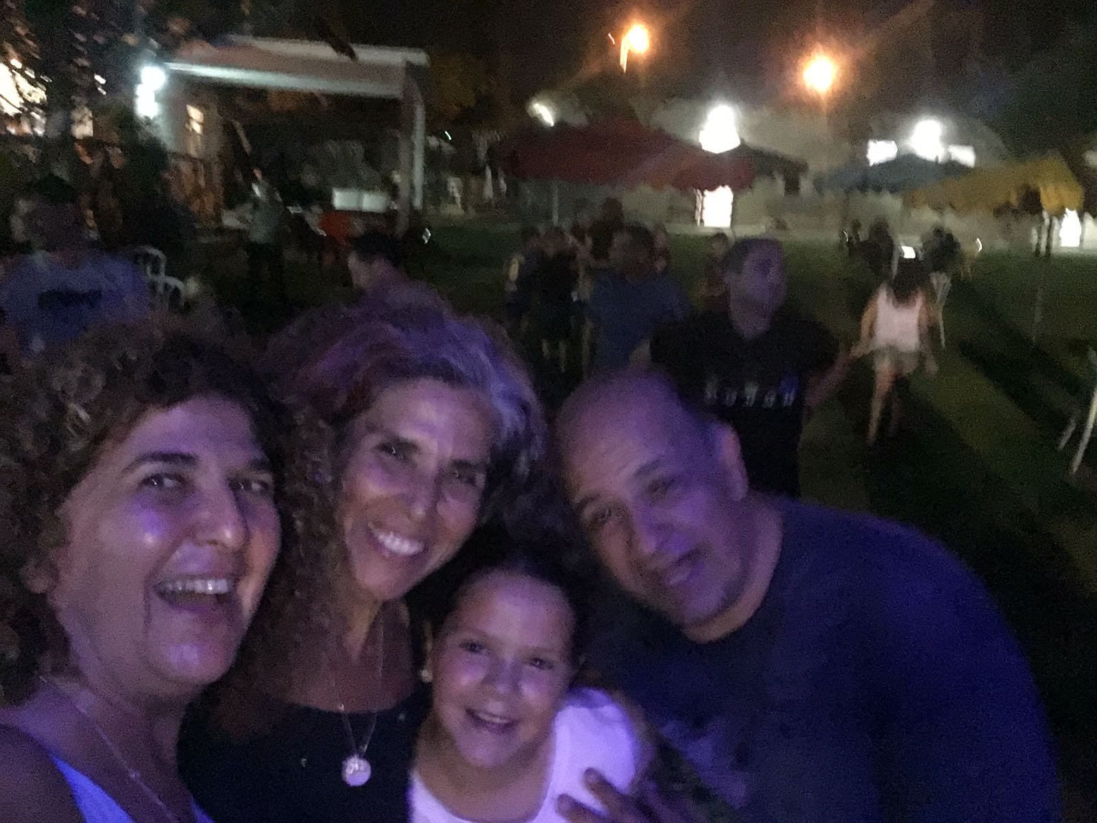 אנשי התמונות-כוורת